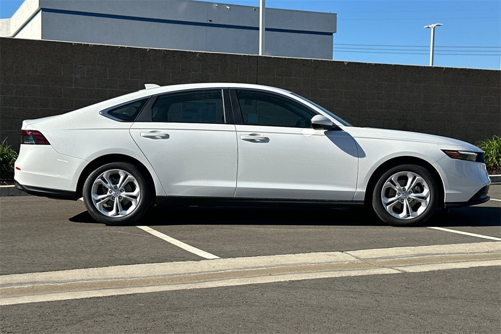 2025 Honda Accord LX