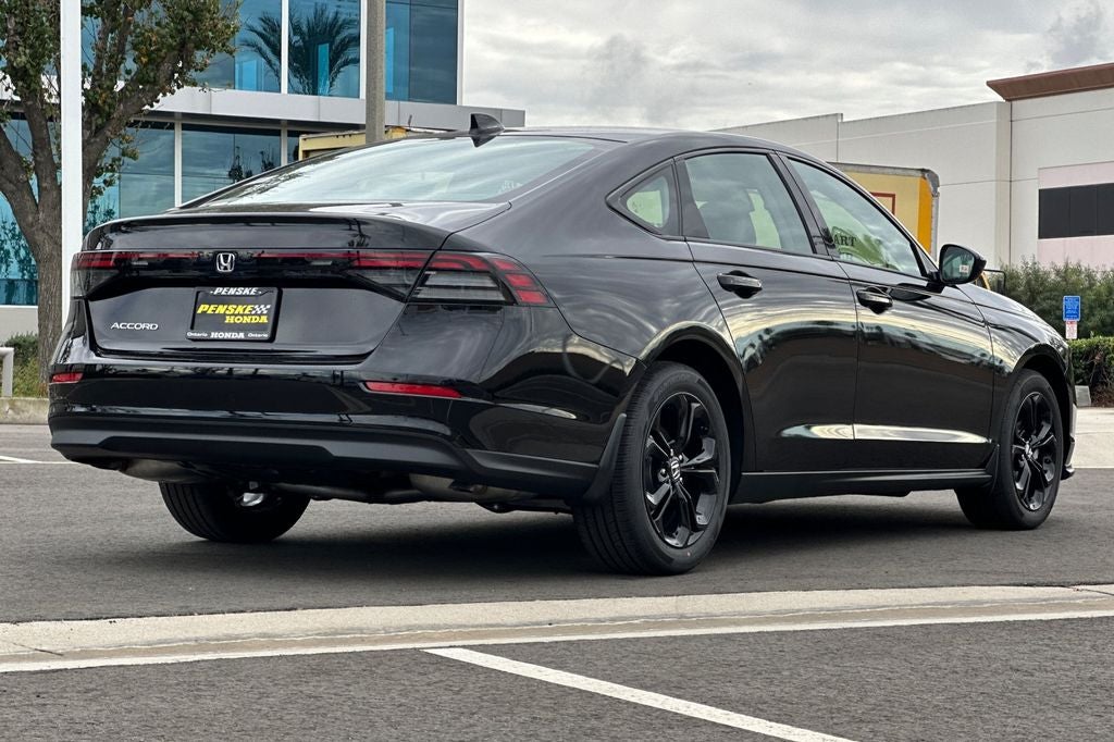 2025 Honda Accord SE
