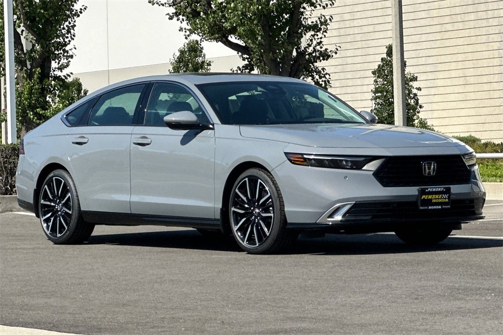 2025 Honda Accord Hybrid Touring