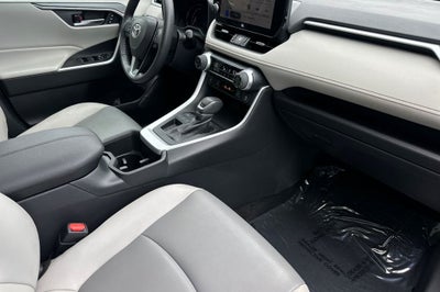 2023 Toyota RAV4 XLE Premium