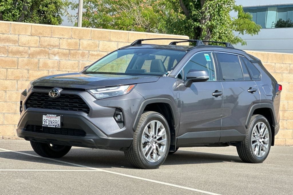 2023 Toyota RAV4 XLE Premium