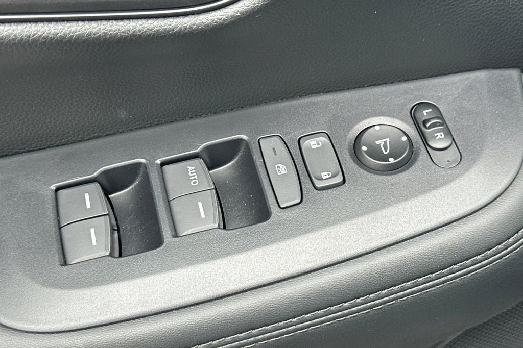 2026 Honda HR-V LX
