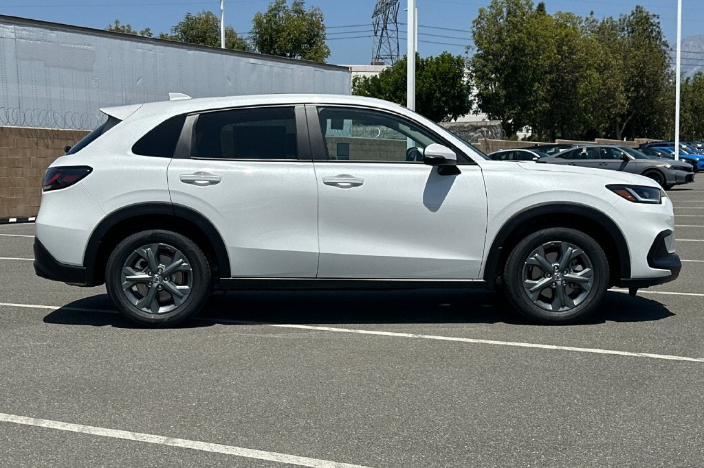 2027 Honda HR-V LX
