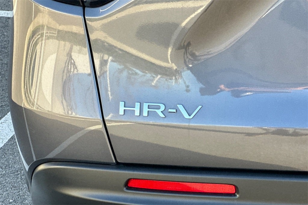 2025 Honda HR-V LX