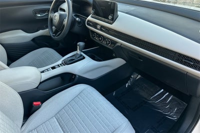 2025 Honda HR-V LX