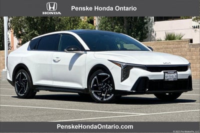 2025 Kia K4 GT-Line