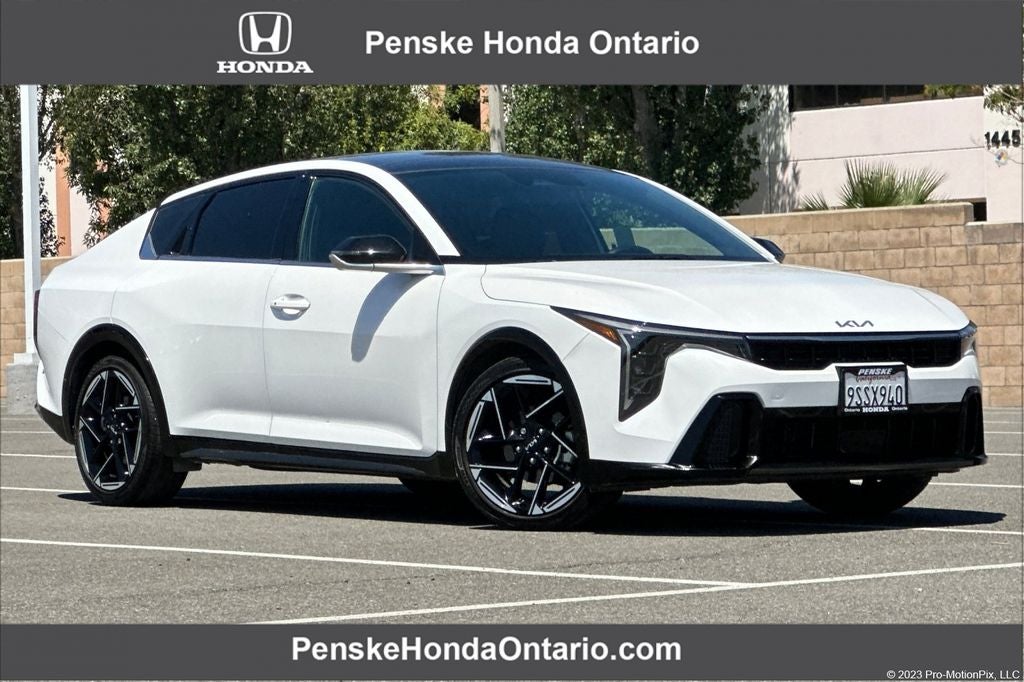 2025 Kia K4 GT-Line