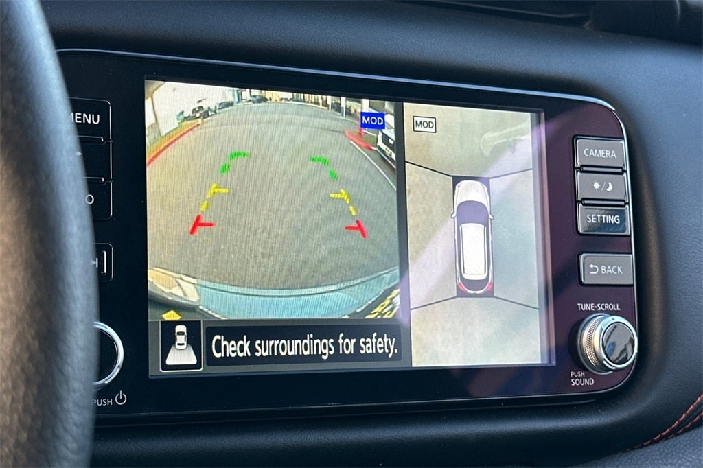 2024 Nissan Kicks SR