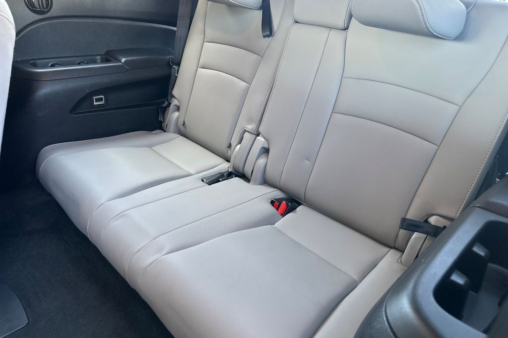 2019 Honda Pilot Touring 8 Passenger