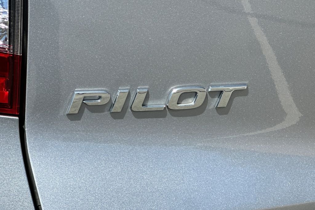 2019 Honda Pilot Touring 8 Passenger