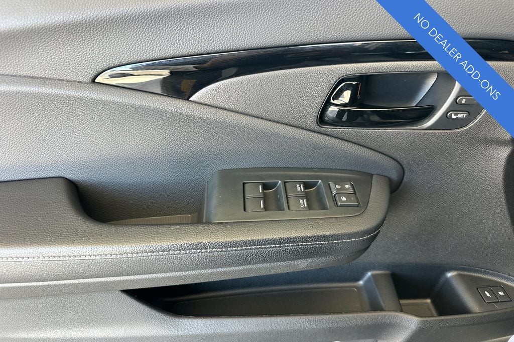 2023 Honda Passport Elite