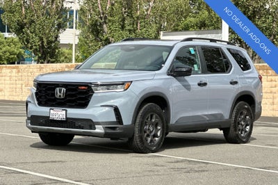 2025 Honda Pilot TrailSport