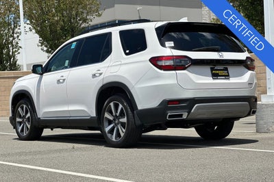 2025 Honda Pilot Touring