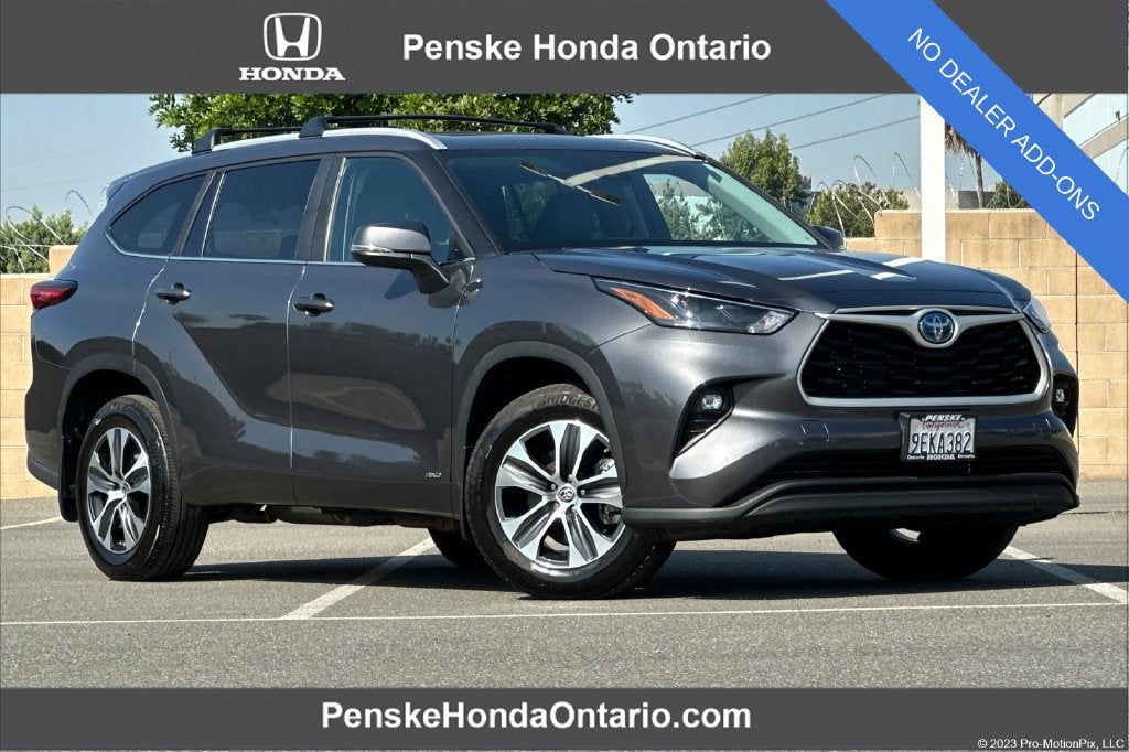 2023 Toyota Highlander Hybrid XLE