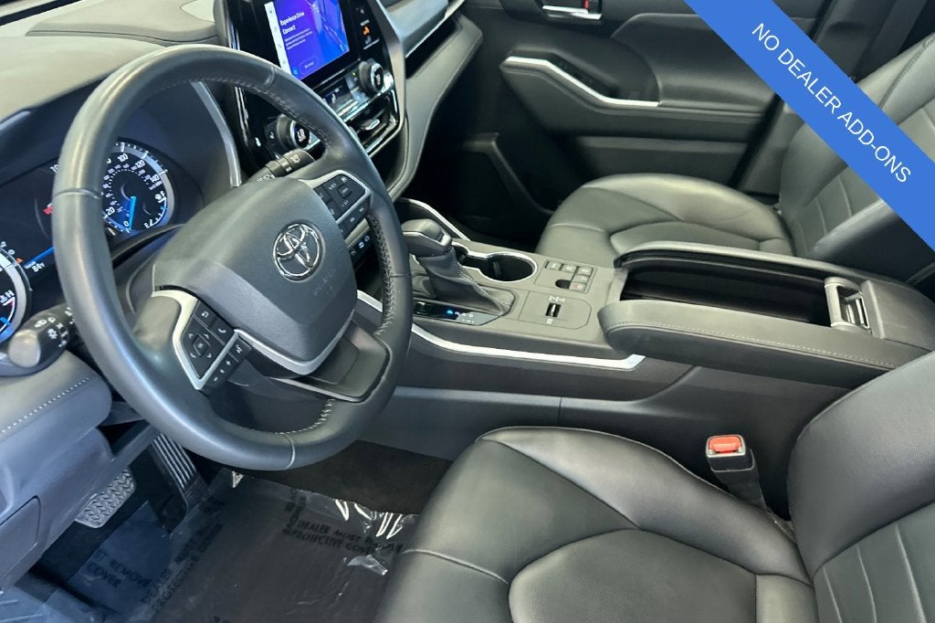 2023 Toyota Highlander Hybrid XLE