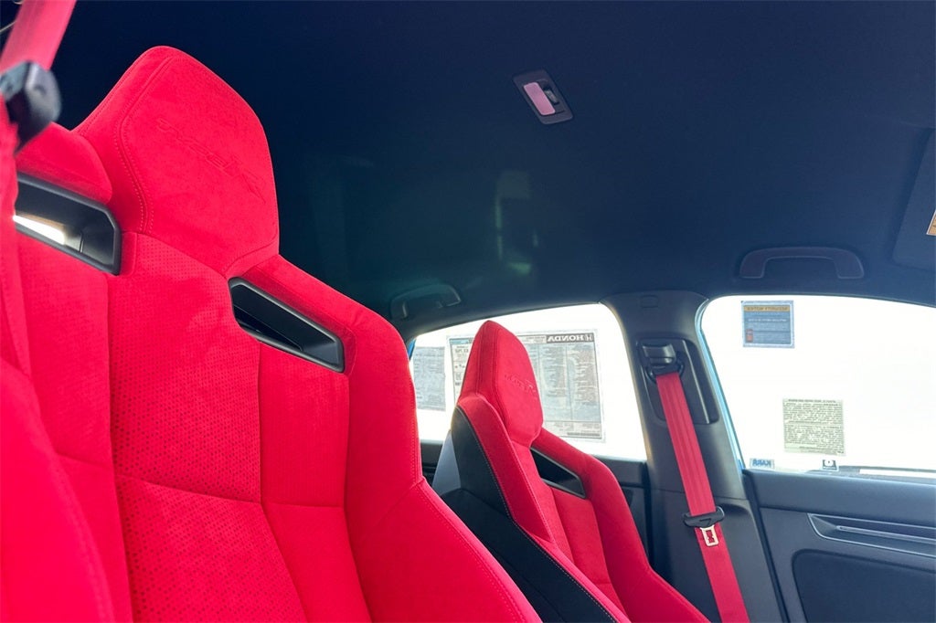 2025 Honda Civic Type R Base