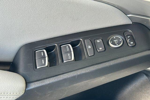 2025 Acura Integra Base