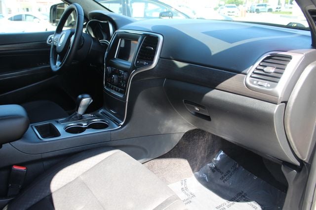 2018 Jeep Grand Cherokee Laredo E