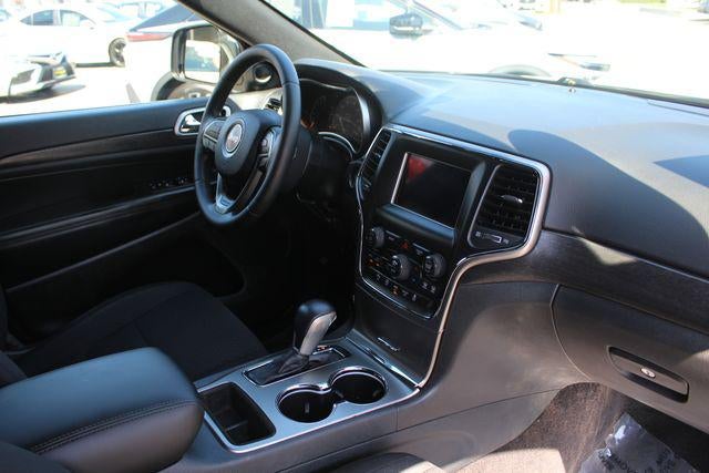 2018 Jeep Grand Cherokee Laredo E