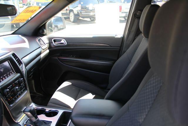 2018 Jeep Grand Cherokee Laredo E