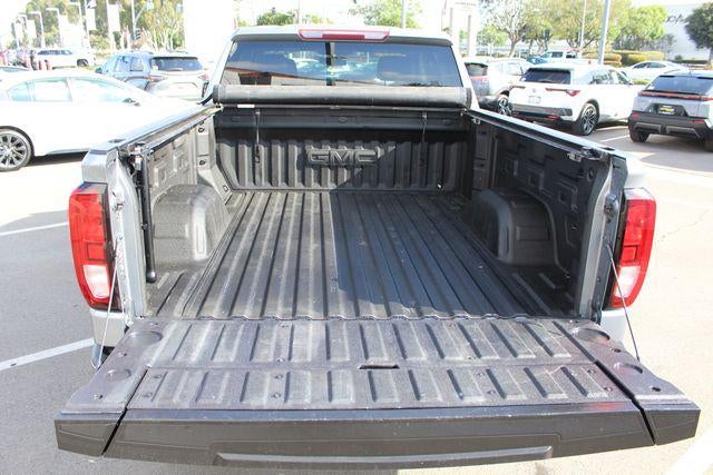 2022 GMC Sierra Limited Elevation
