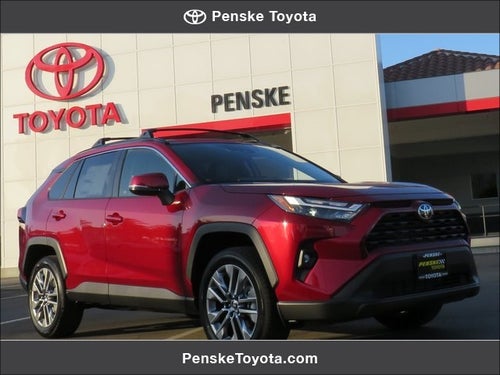 2025 Toyota RAV4 XLE Premium