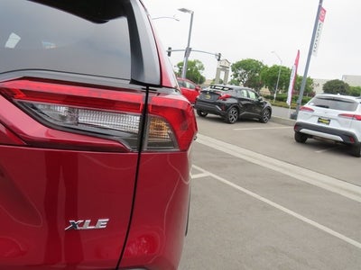 2025 Toyota RAV4 XLE Premium