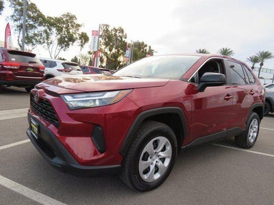 2024 Toyota RAV4 LE