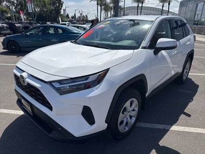 2024 Toyota RAV4 LE