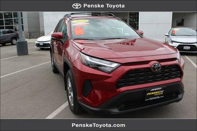 2025 Toyota RAV4 XLE