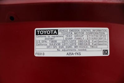 2025 Toyota RAV4 XLE