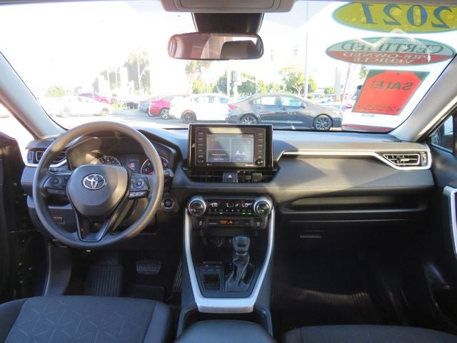 2021 Toyota RAV4 XLE