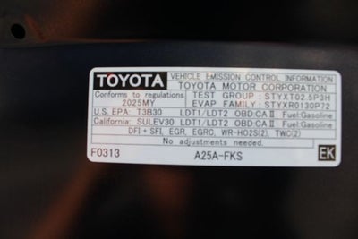 2025 Toyota RAV4 XLE