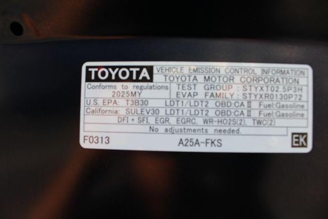 2025 Toyota RAV4 XLE