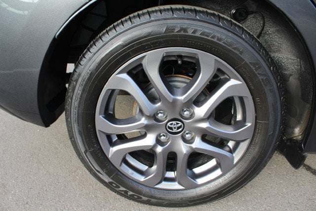 2019 Toyota Yaris LE