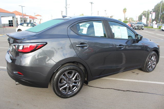 2019 Toyota Yaris LE