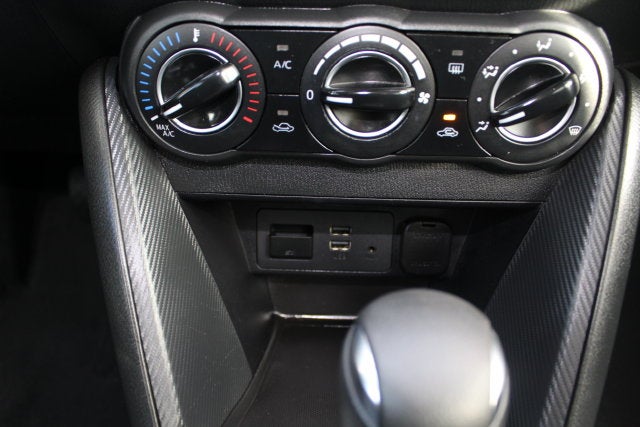 2019 Toyota Yaris LE