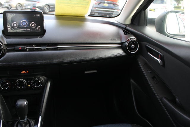 2019 Toyota Yaris LE