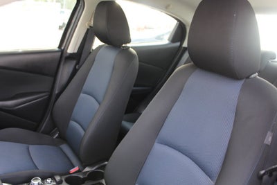 2019 Toyota Yaris LE