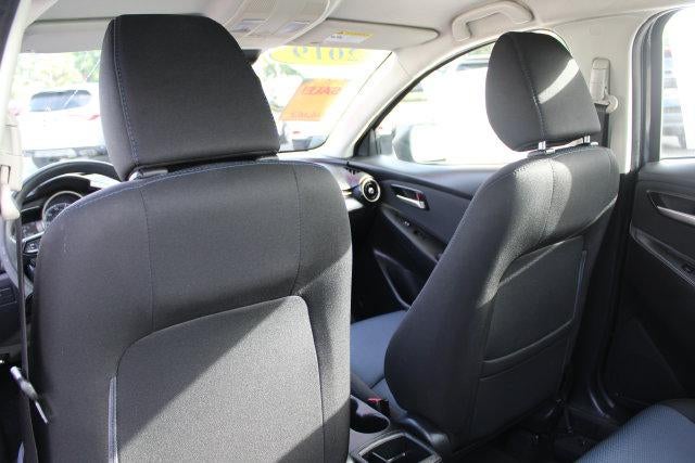 2019 Toyota Yaris LE