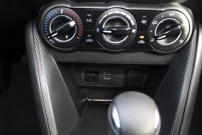 2019 Toyota Yaris LE