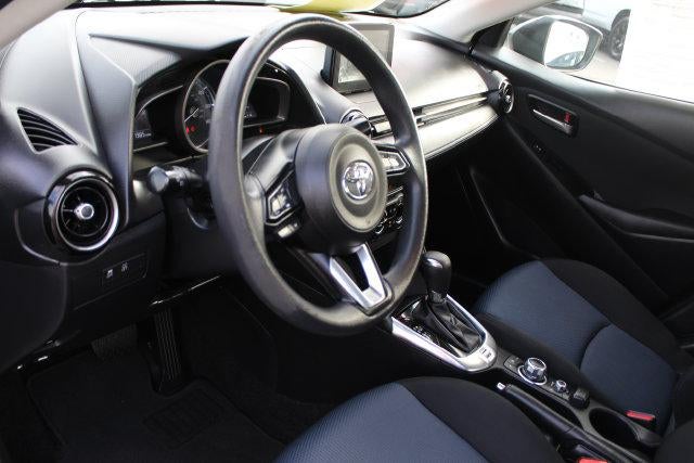 2019 Toyota Yaris LE