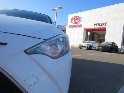 2019 Toyota YARIS SEDAN LE