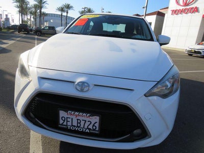 2019 Toyota YARIS SEDAN LE
