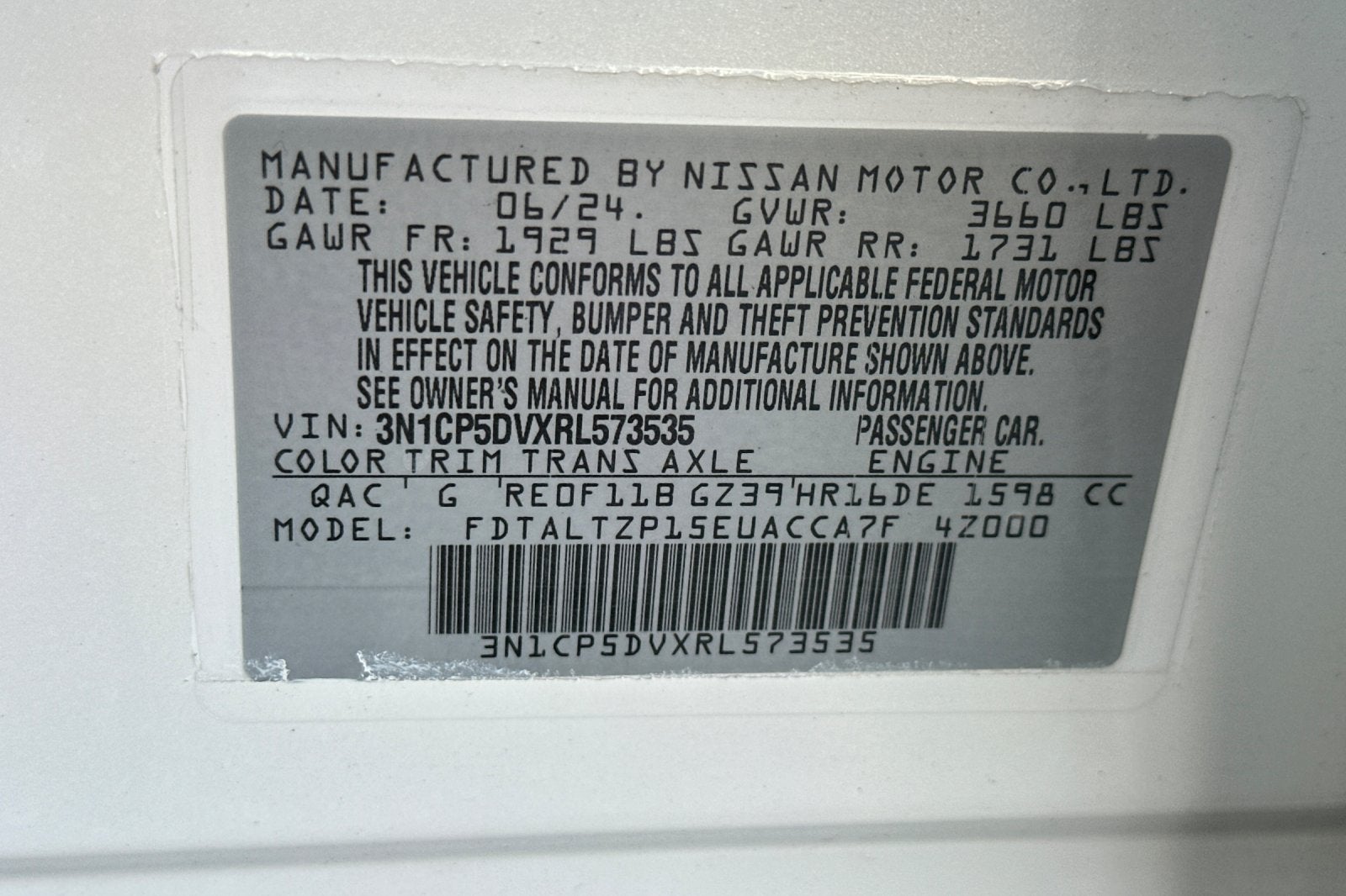 2024 Nissan Kicks SR