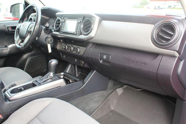 2016 Toyota Tacoma SR5