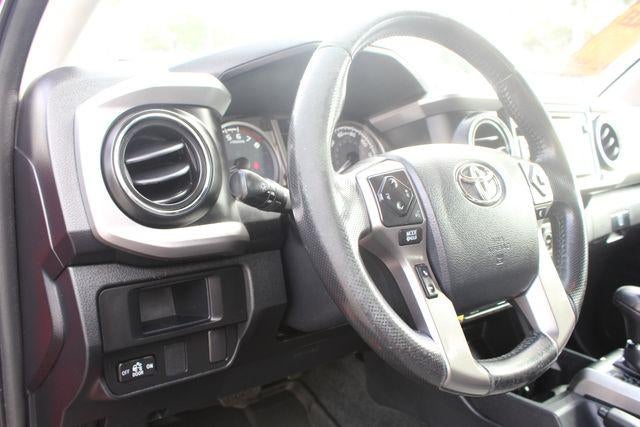 2016 Toyota Tacoma SR5