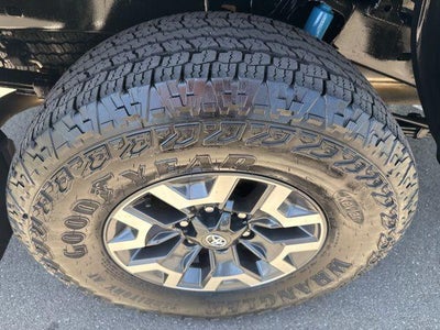 2023 Toyota TACOMA TRD OFFRD TRD Off-Road V6