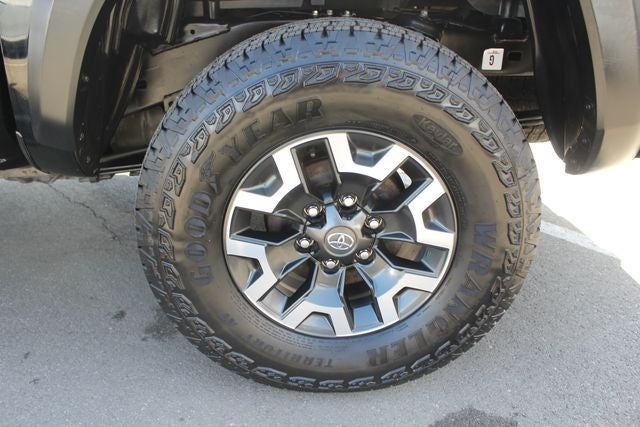 2022 Toyota Tacoma TRD Off-Road V6