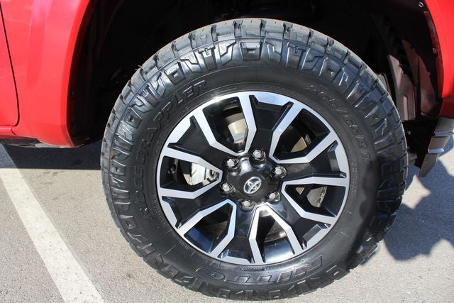 2023 Toyota Tacoma TRD Sport V6